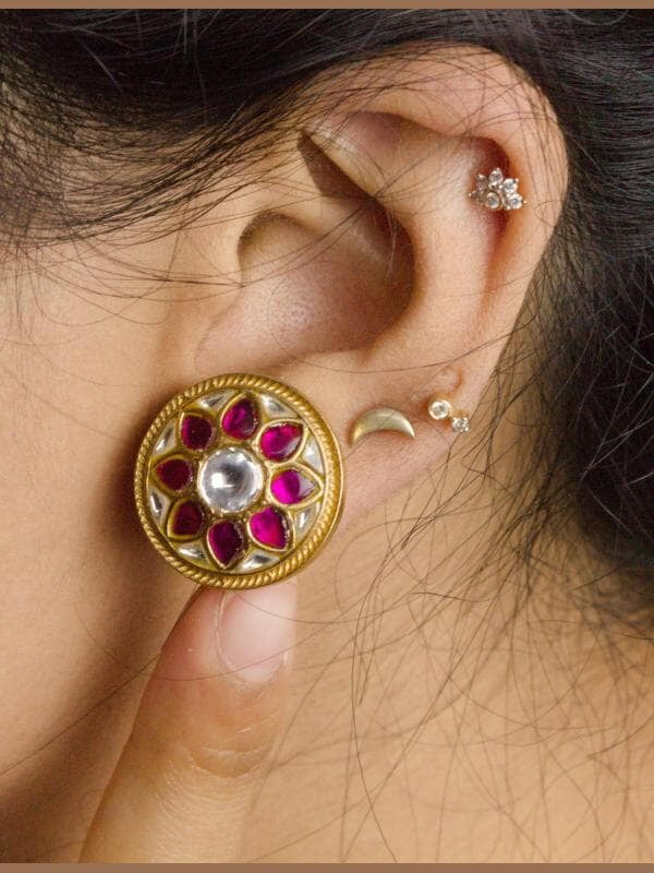 Mruvi Flower Earings Mruvi Flower Earings