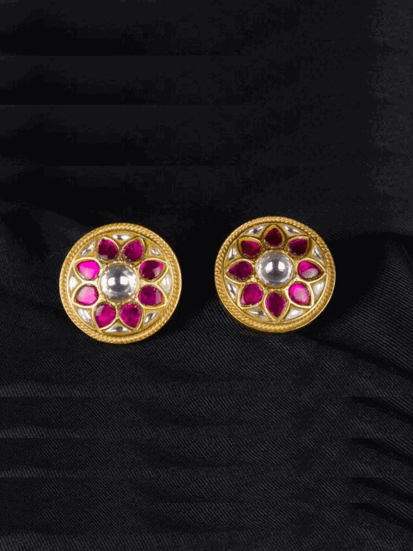 Mruvi Flower Earrings Mruvi Flower Earrings